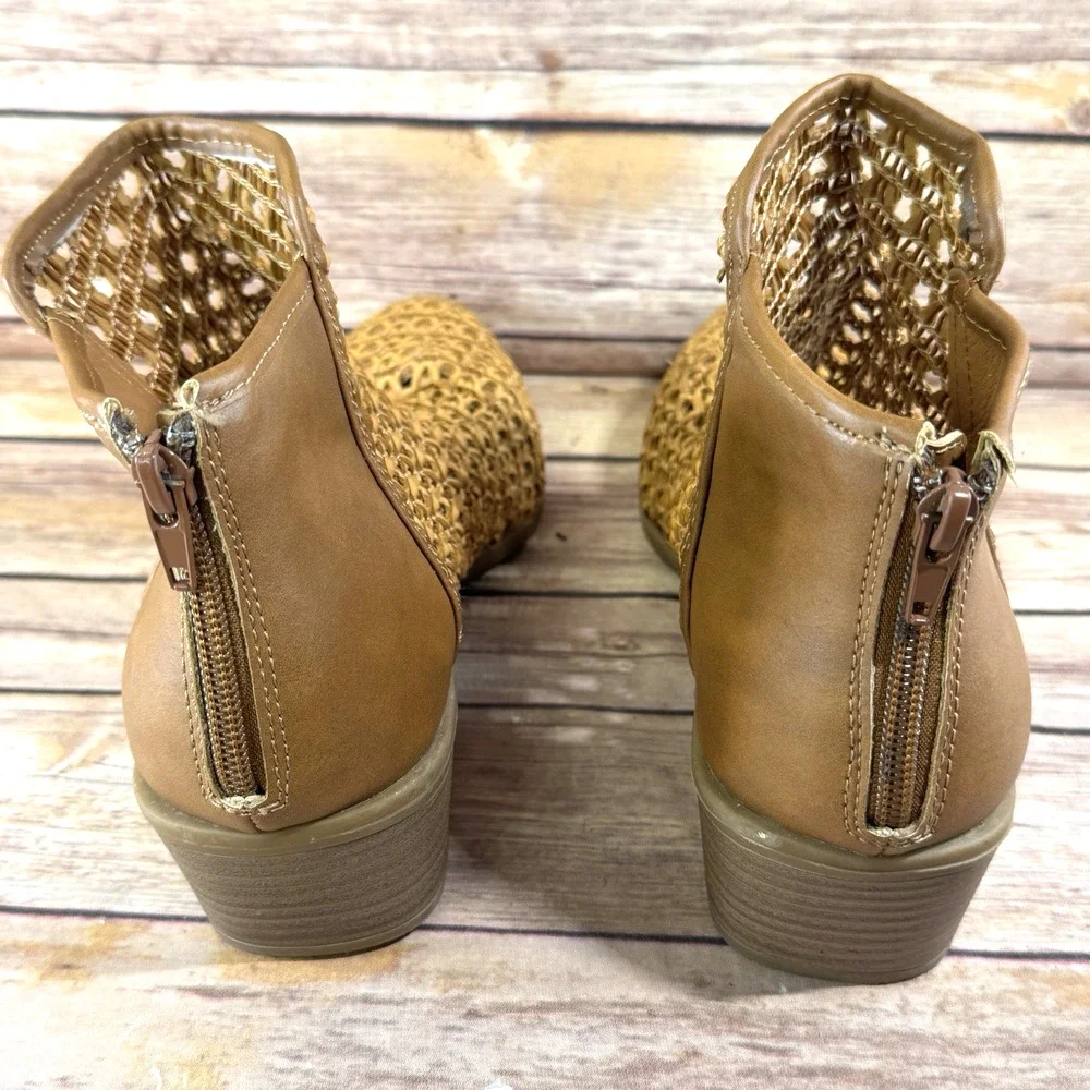 DV Dolce VIta Womens Tan Brown Faux Leather Koda Bohemian Woven Ankle Boots 9.5